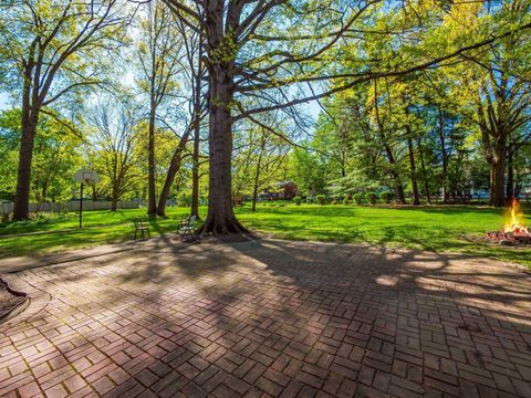 Tiny photo for 5657 Flintlock Lane, Columbus, OH 43213 (MLS # 226014222)