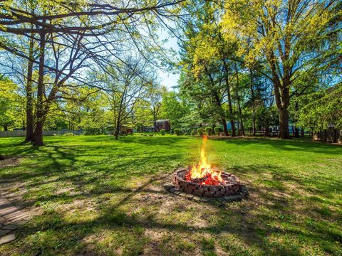 Tiny photo for 5657 Flintlock Lane, Columbus, OH 43213 (MLS # 226014222)