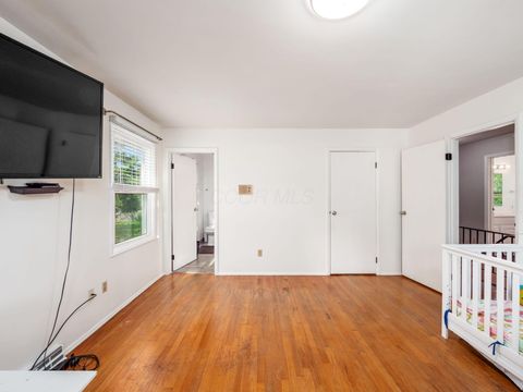 Tiny photo for 5657 Flintlock Lane, Columbus, OH 43213 (MLS # 226014222)