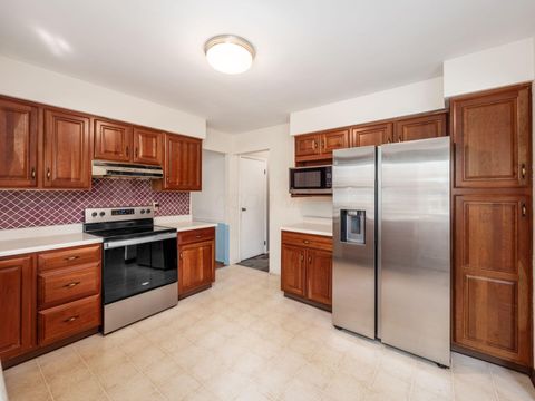 Tiny photo for 5657 Flintlock Lane, Columbus, OH 43213 (MLS # 226014222)