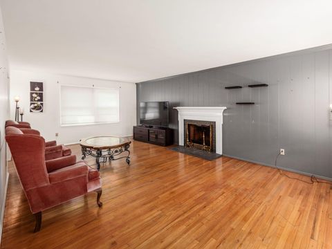 Tiny photo for 5657 Flintlock Lane, Columbus, OH 43213 (MLS # 226014222)