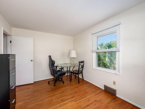 Tiny photo for 5657 Flintlock Lane, Columbus, OH 43213 (MLS # 226014222)