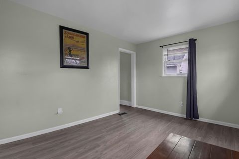 Tiny photo for 283 Whitethorne Avenue, Columbus, OH 43223 (MLS # 226006471)