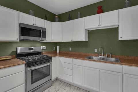 Tiny photo for 283 Whitethorne Avenue, Columbus, OH 43223 (MLS # 226006471)