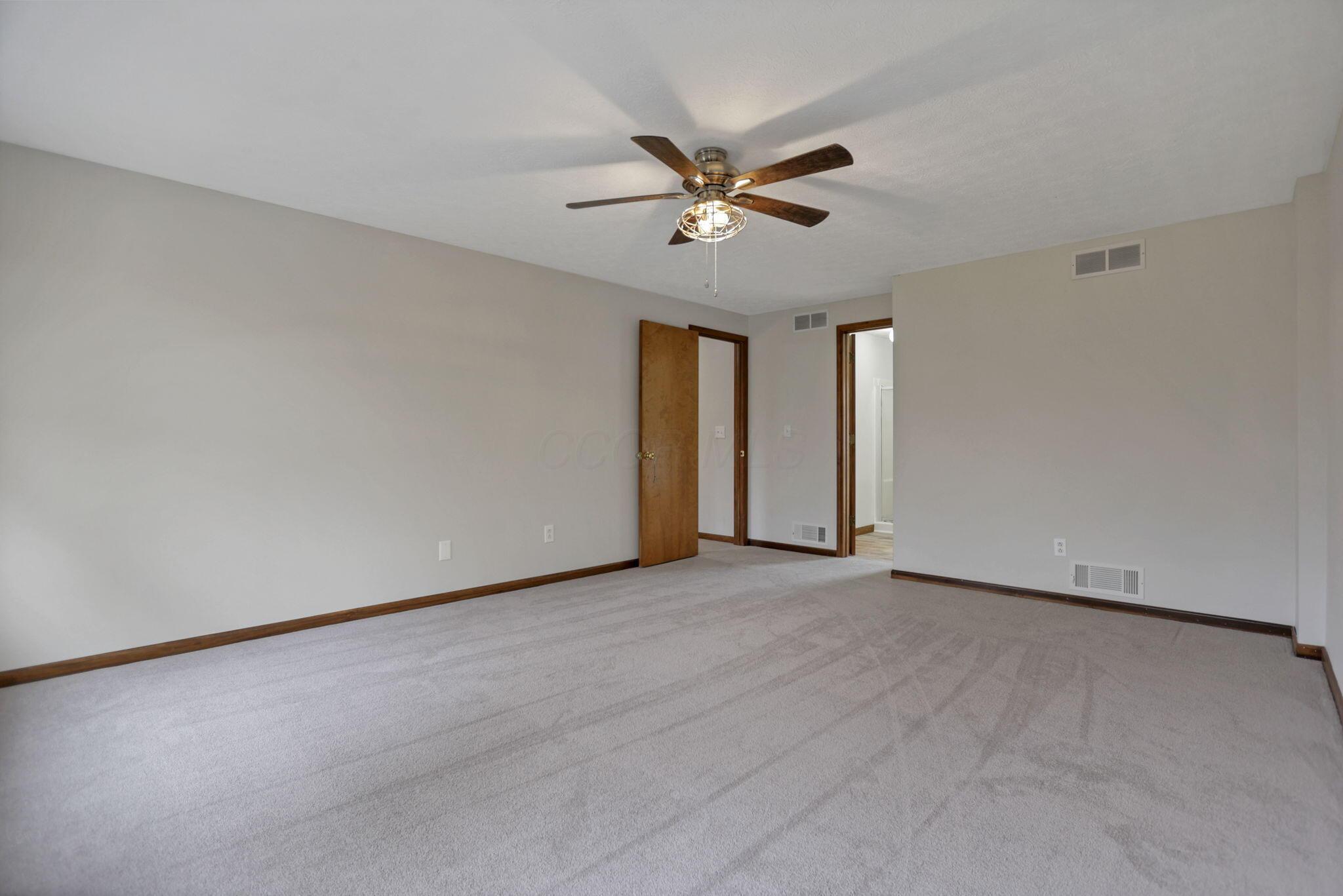 4135 Hardscrabble Road, Alexandria, Ohio image 34