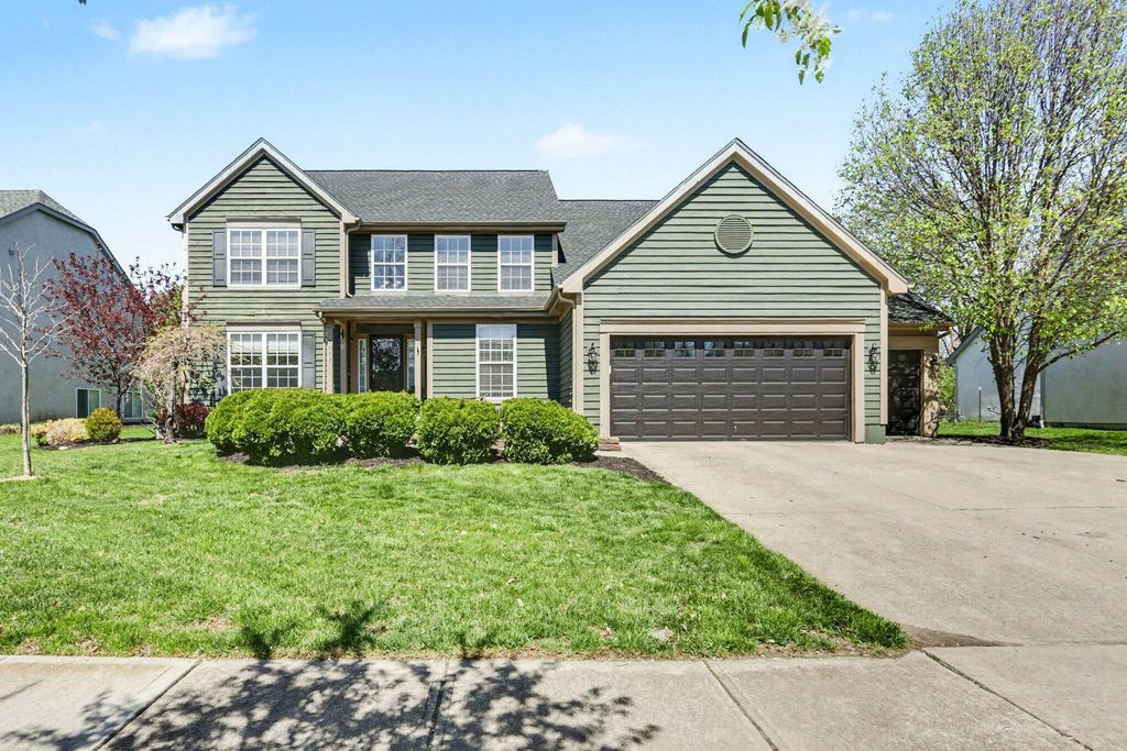 Photo of 8092 Lombard Way, Dublin, OH 43016 (MLS # 226012049)