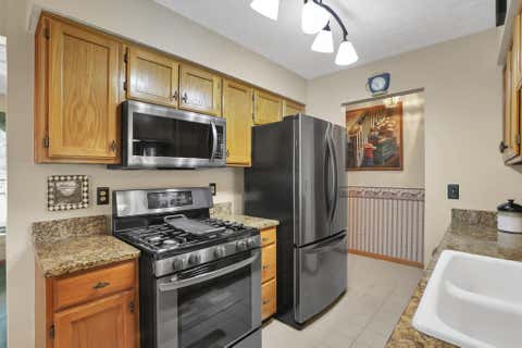 Tiny photo for 3509 Raflin Drive, Columbus, OH 43231 (MLS # 226029609)
