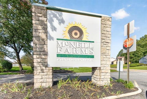 Tiny photo for 7298 Kirkdale Drive 19E #19E, Blacklick, OH 43004 (MLS # 226038887)