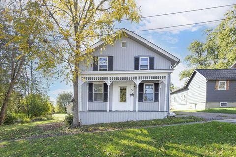 Photo of 57 E Sandusky Street, Fredericktown, OH 43019 (MLS # 225040391)