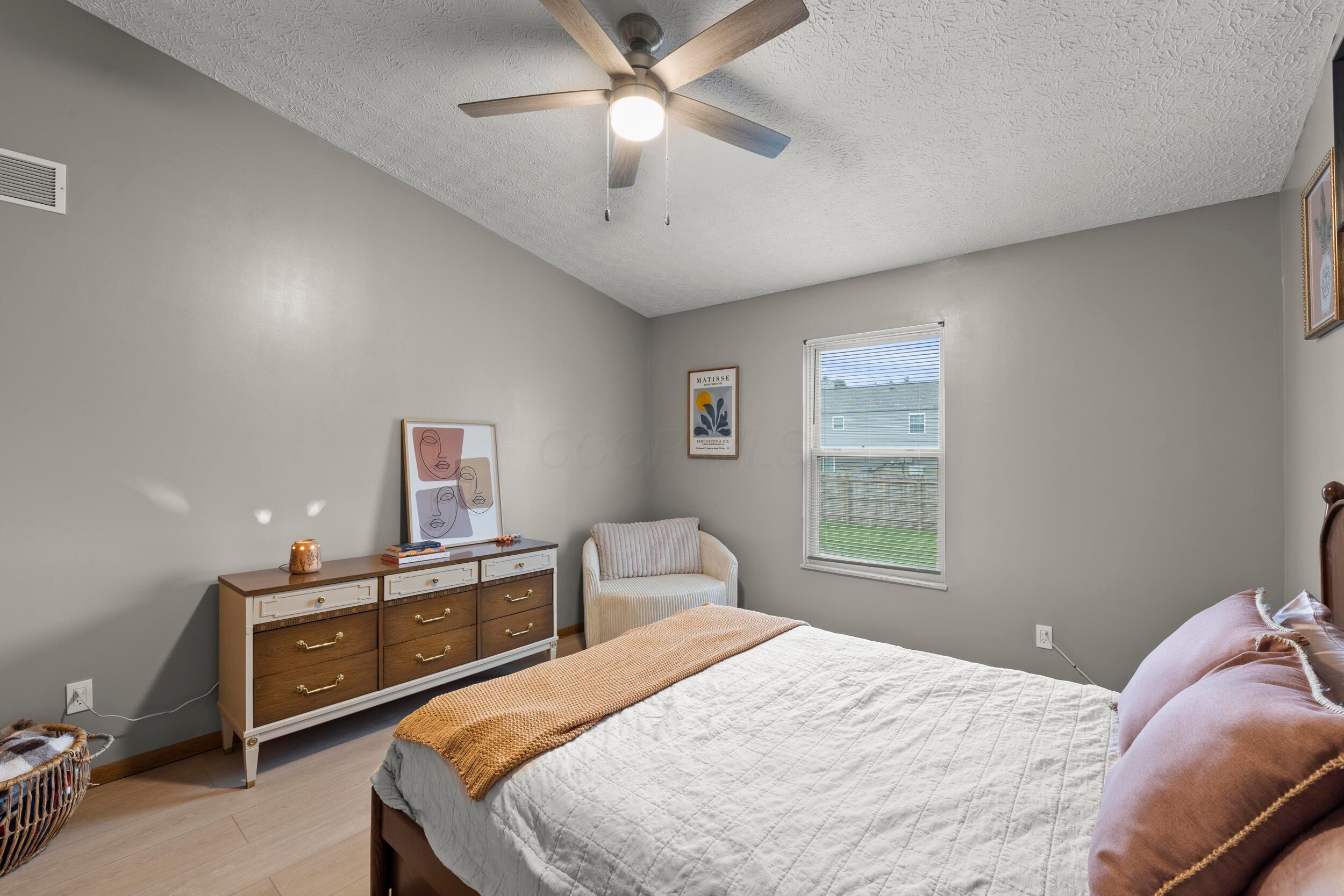 6950 Bennell Drive, Reynoldsburg, Ohio image 19