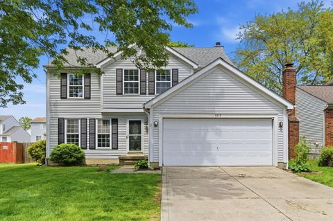 Photo of 7212 Dewfall Drive, Reynoldsburg, OH 43068 (MLS # 226016380)