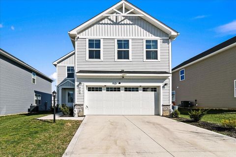 Photo of 8586 Greengate Boulevard, Canal Winchester, OH 43110 (MLS # 226009457)