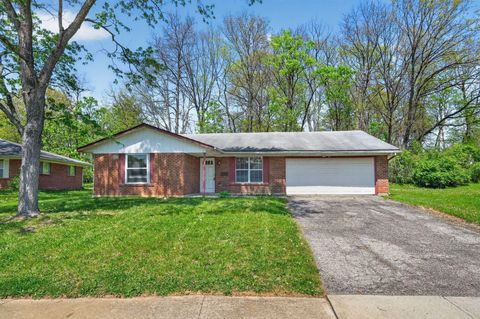 Photo of 38 Kanpur Place, Westerville, OH 43081 (MLS # 226014993)