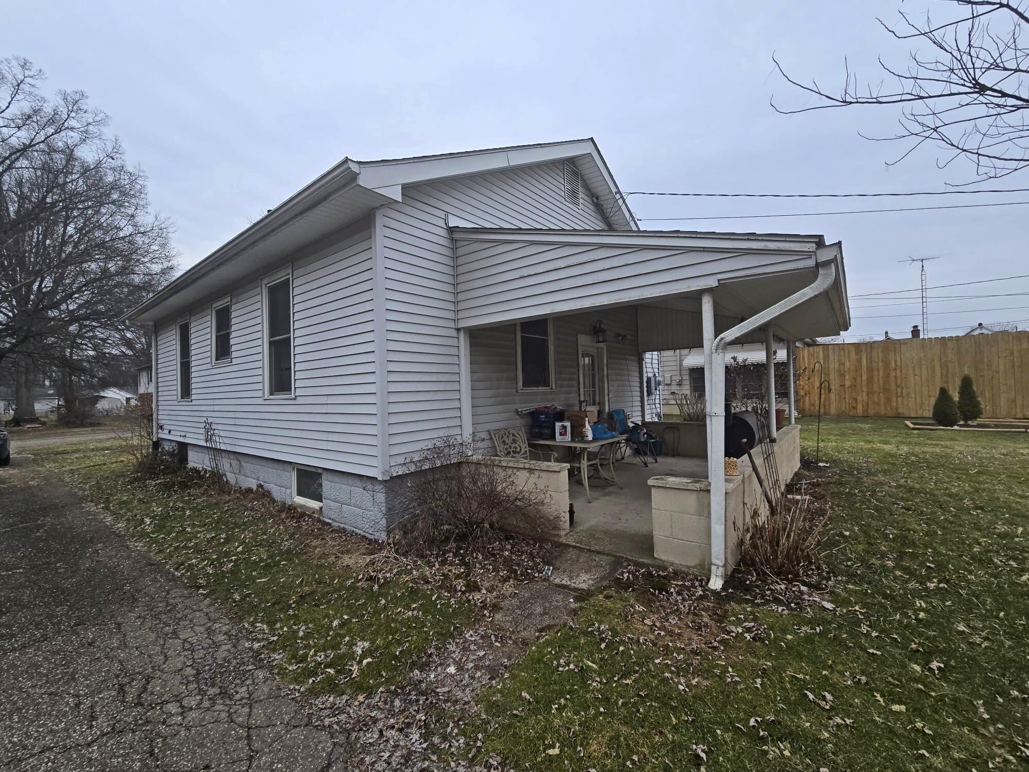 175 W Vermont Avenue, Sebring, Ohio image 11