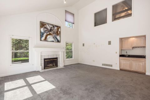 Tiny photo for 6363 Phoenix Park Drive, Dublin, OH 43016 (MLS # 225037796)