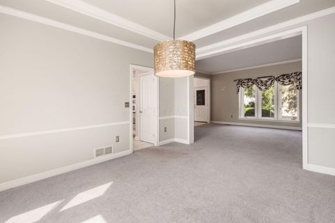 Tiny photo for 6363 Phoenix Park Drive, Dublin, OH 43016 (MLS # 225037796)