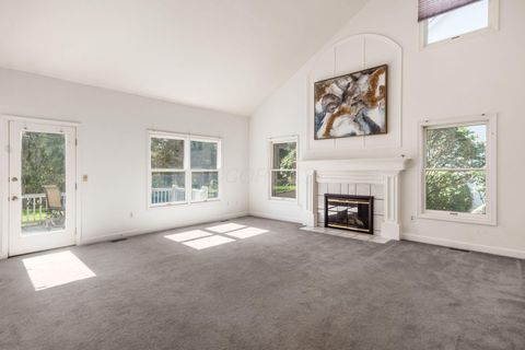 Tiny photo for 6363 Phoenix Park Drive, Dublin, OH 43016 (MLS # 225037796)