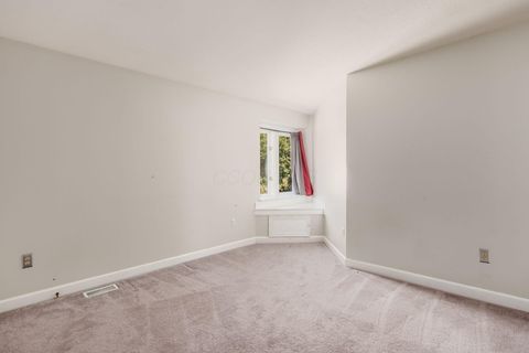 Tiny photo for 6363 Phoenix Park Drive, Dublin, OH 43016 (MLS # 225037796)