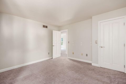 Tiny photo for 6363 Phoenix Park Drive, Dublin, OH 43016 (MLS # 225037796)