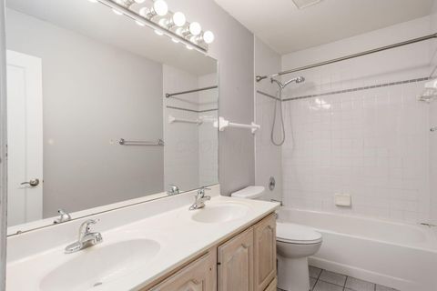 Tiny photo for 6363 Phoenix Park Drive, Dublin, OH 43016 (MLS # 225037796)