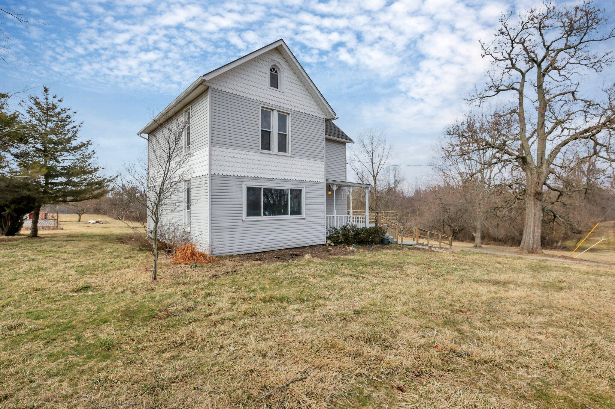10028 Watkins Road, Pataskala, Ohio image 3