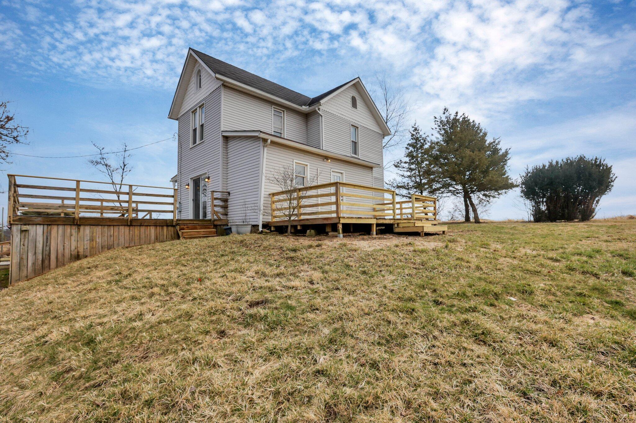 10028 Watkins Road, Pataskala, Ohio image 4
