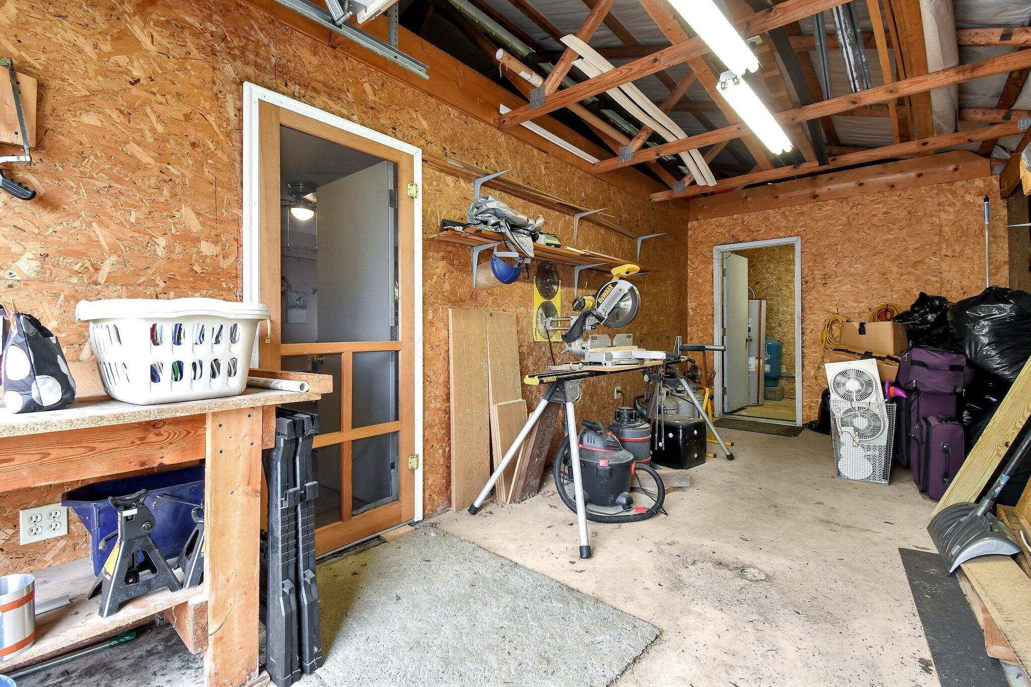 11065 Upper Gilchrist Road, Mount Vernon, Ohio image 34