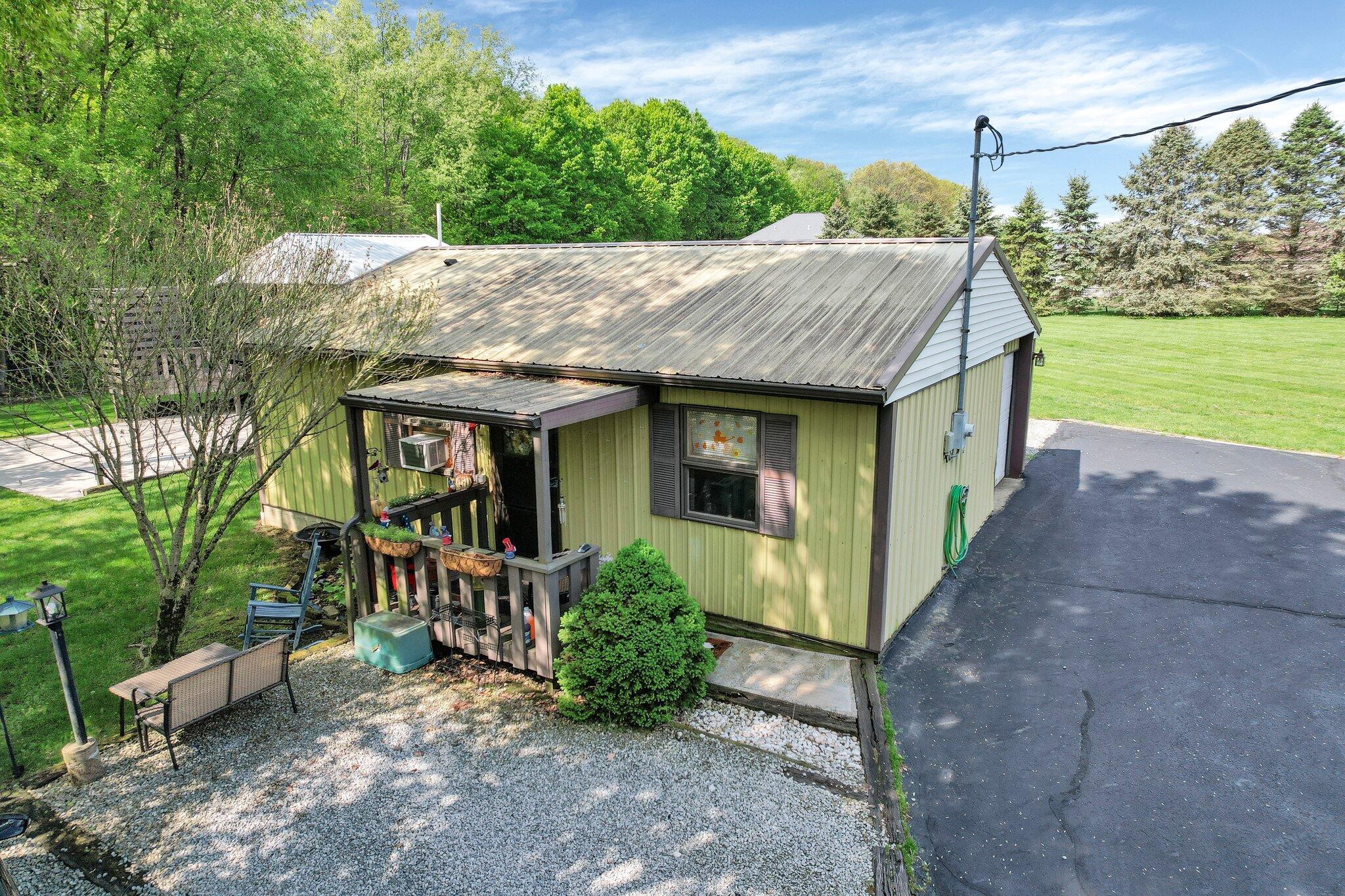 11065 Upper Gilchrist Road, Mount Vernon, Ohio image 30