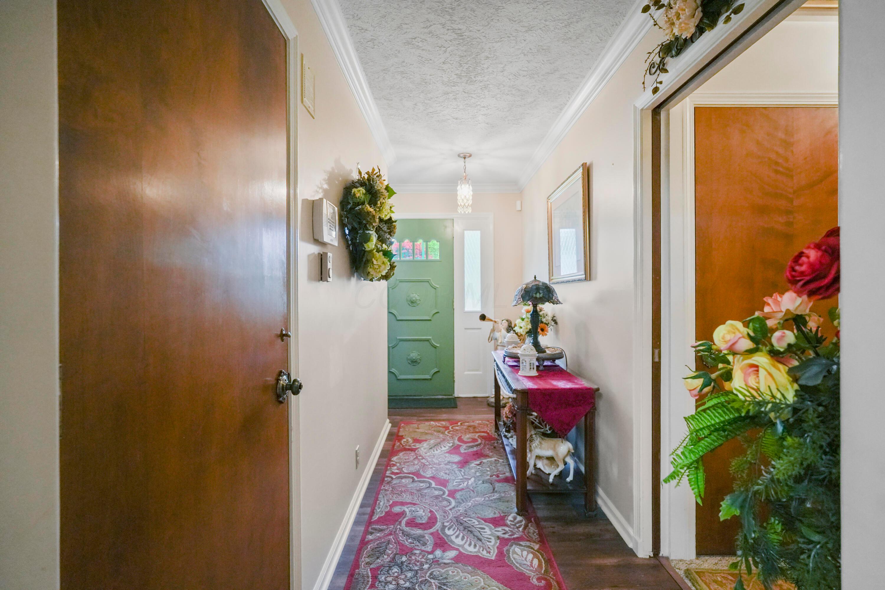 1235 Canteberry Lane, Mansfield, Ohio image 3
