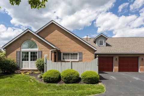Photo of 5392 Pond View Drive, Westerville, OH 43081 (MLS # 226016829)