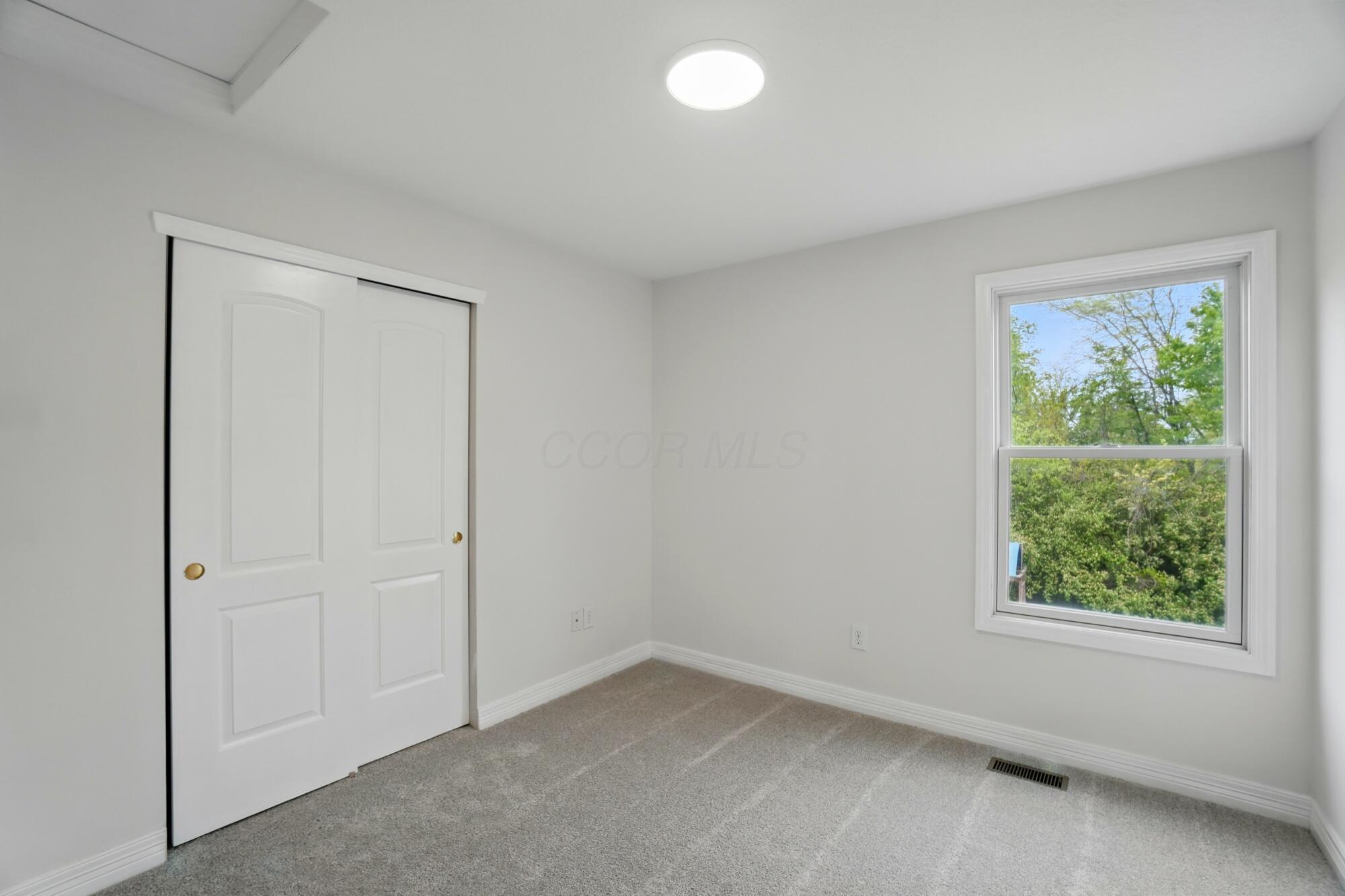 5765 Boucher Drive, Orient, Ohio image 15