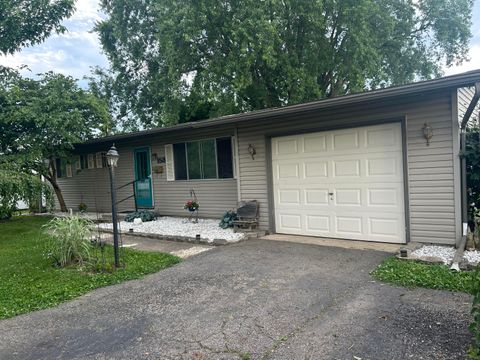 Photo of 153 Swainford Drive, Heath, OH 43056 (MLS # 226022267)