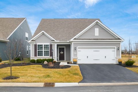 Photo of 6373 Davis Circle, Powell, OH 43065 (MLS # 226004627)