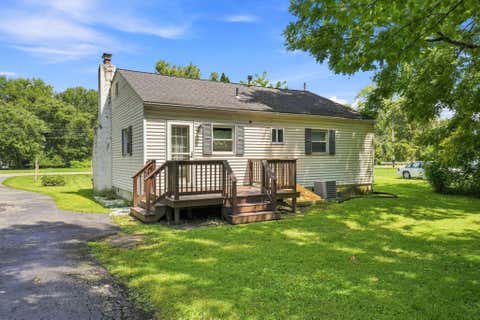 Photo of 947 Hart Road, Columbus, OH 43223 (MLS # 226029802)