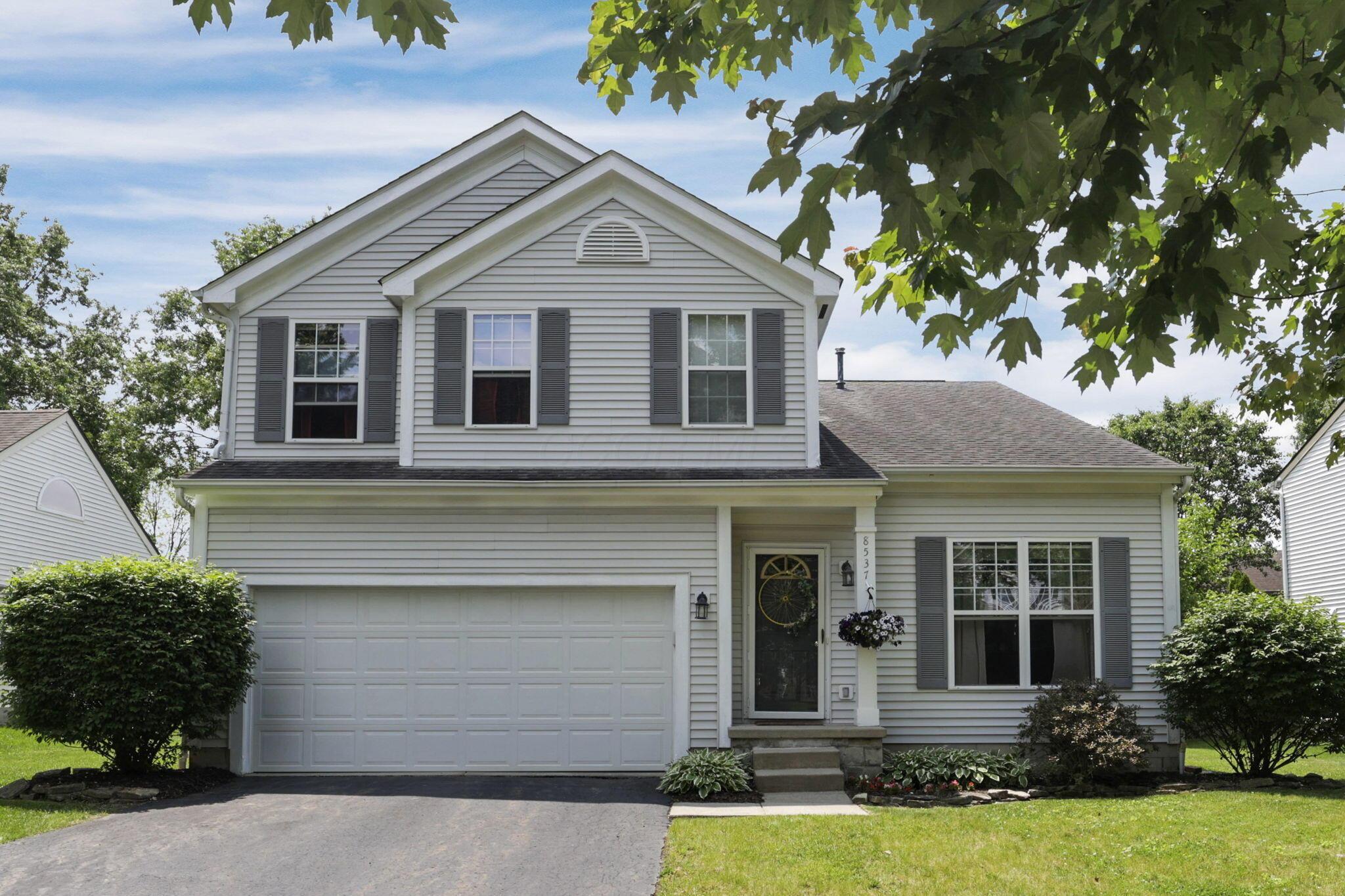 8537 Wildomar Avenue, Reynoldsburg, Ohio image 2