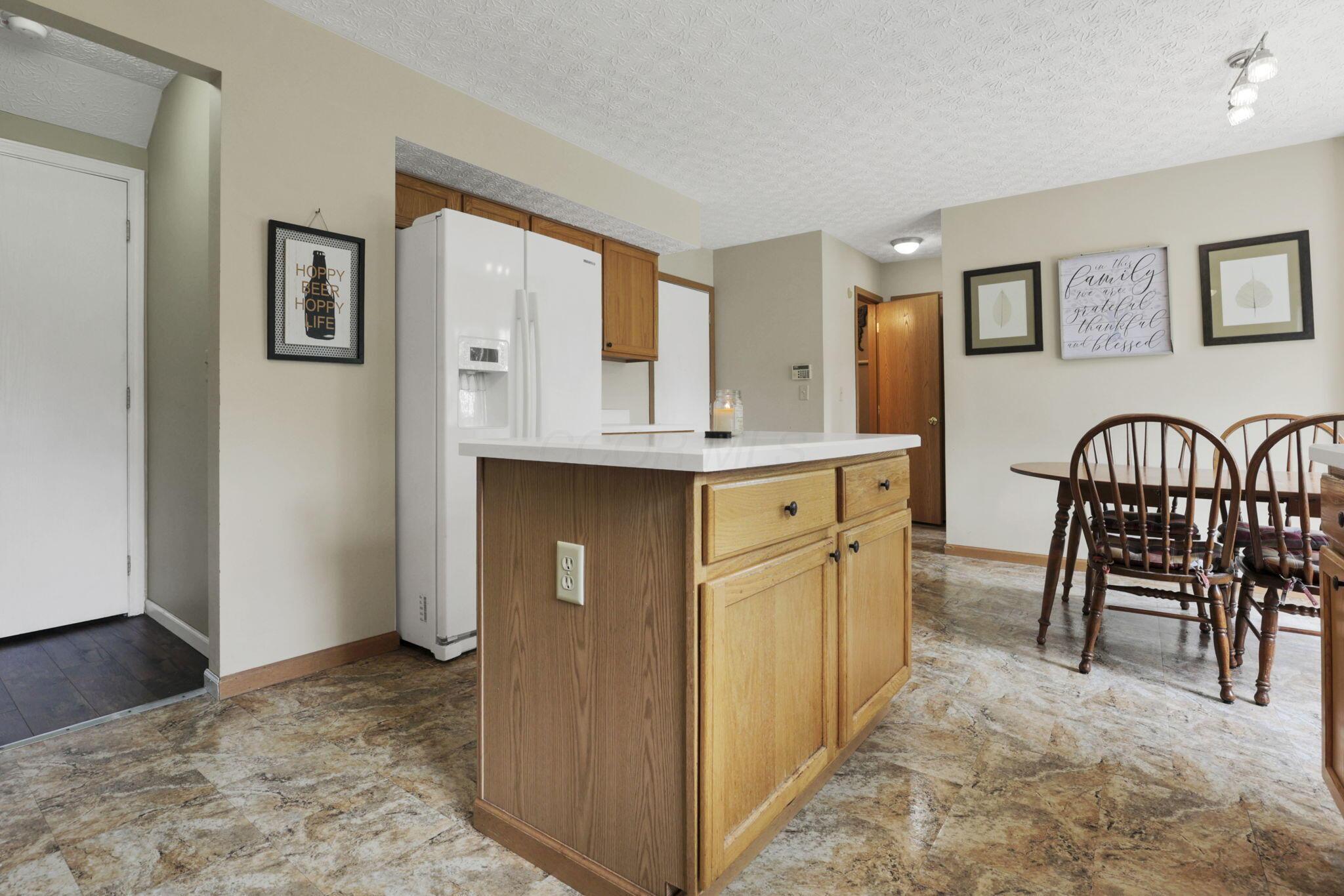 8537 Wildomar Avenue, Reynoldsburg, Ohio image 20