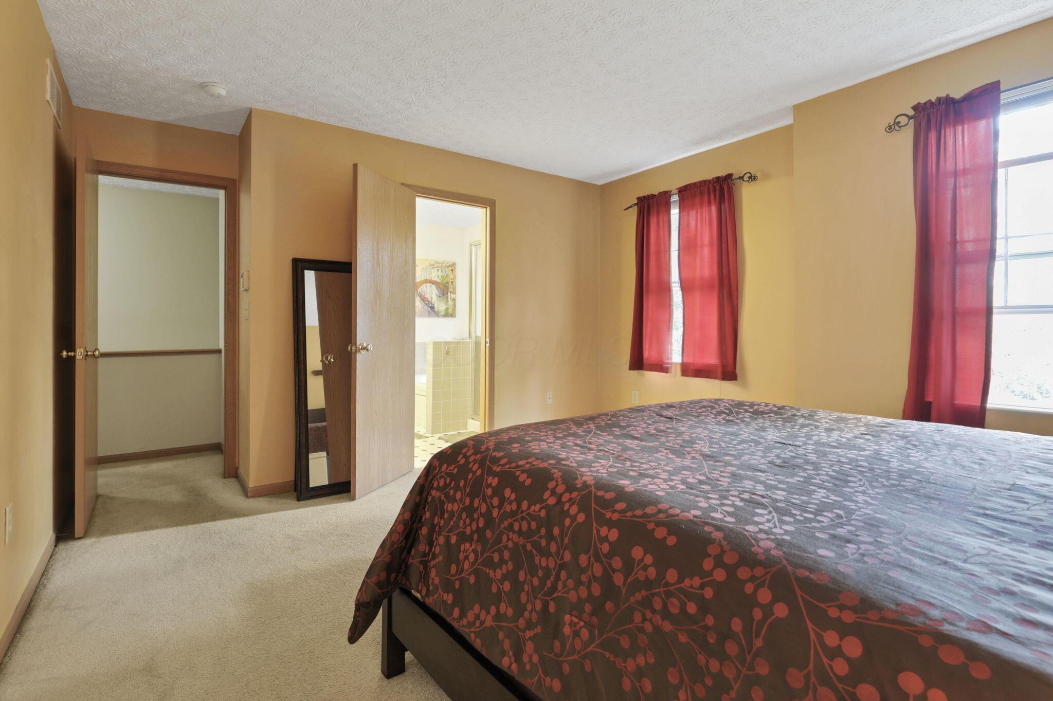 8537 Wildomar Avenue, Reynoldsburg, Ohio image 40