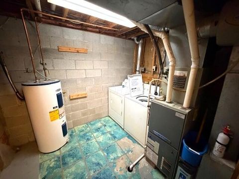 Tiny photo for 219 Green Meadow Drive, Newark, OH 43055 (MLS # 225041068)