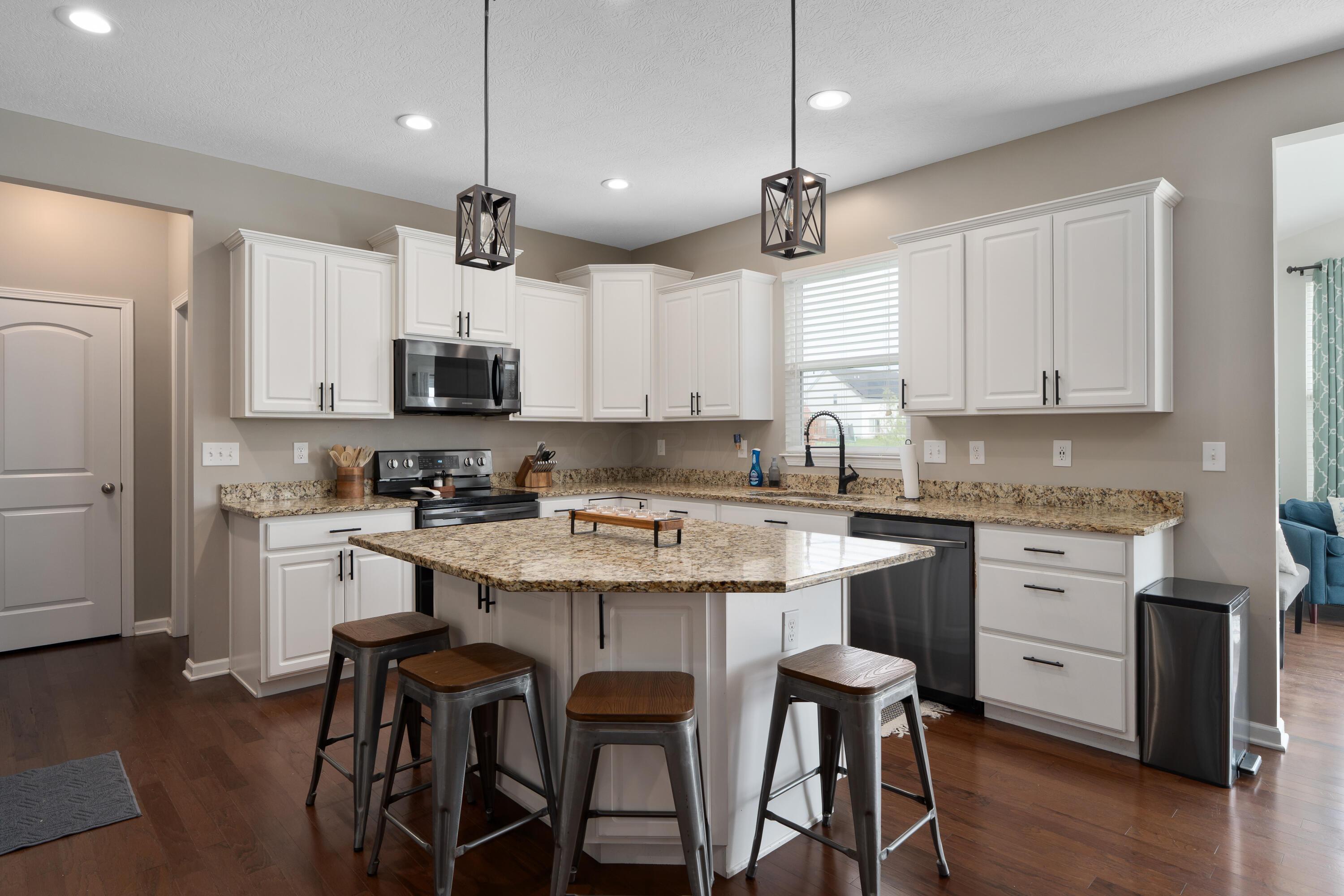 11722 Daventry Drive, Pickerington, Ohio image 20