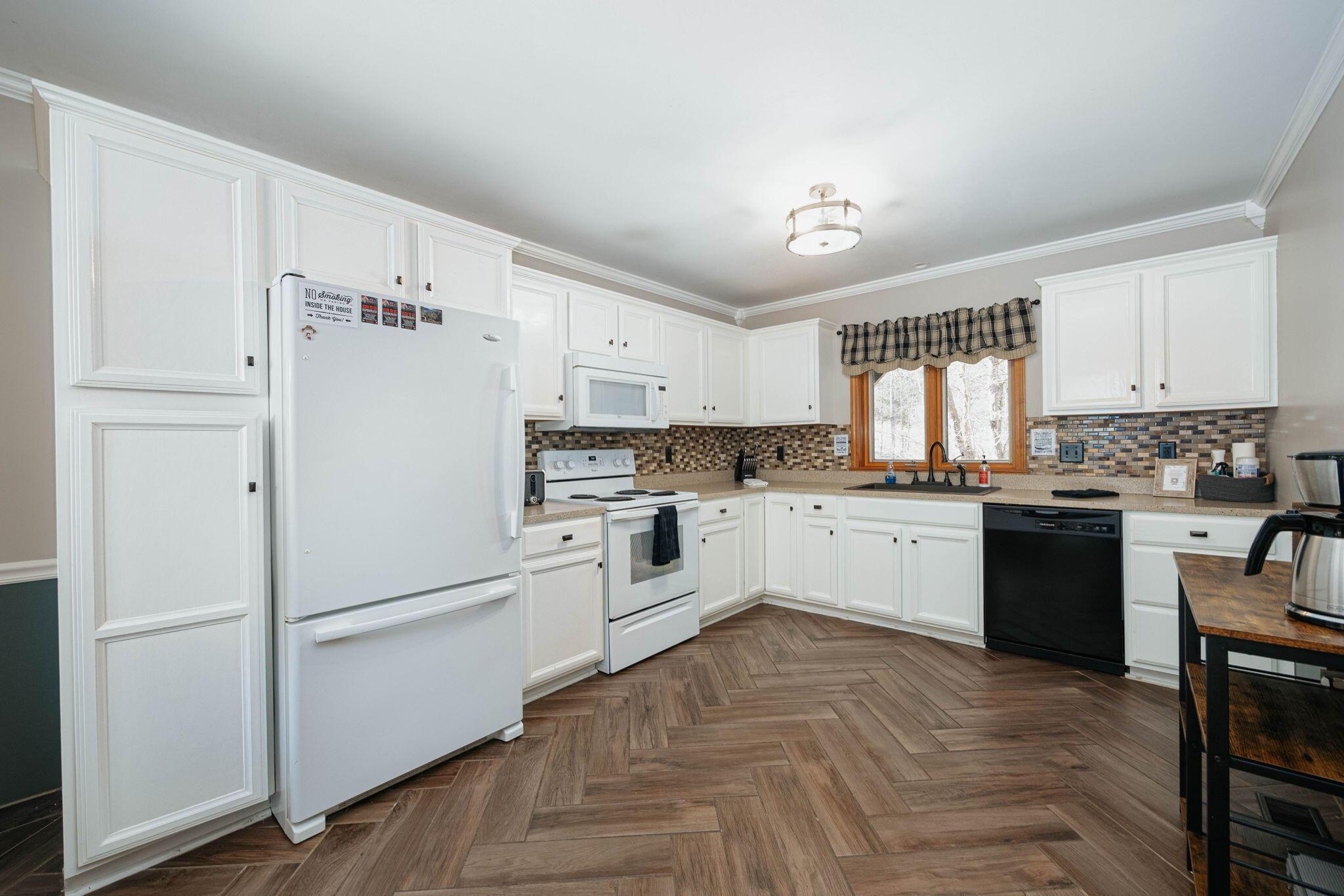 13032 E Buck Run Road, Rockbridge, Ohio image 30