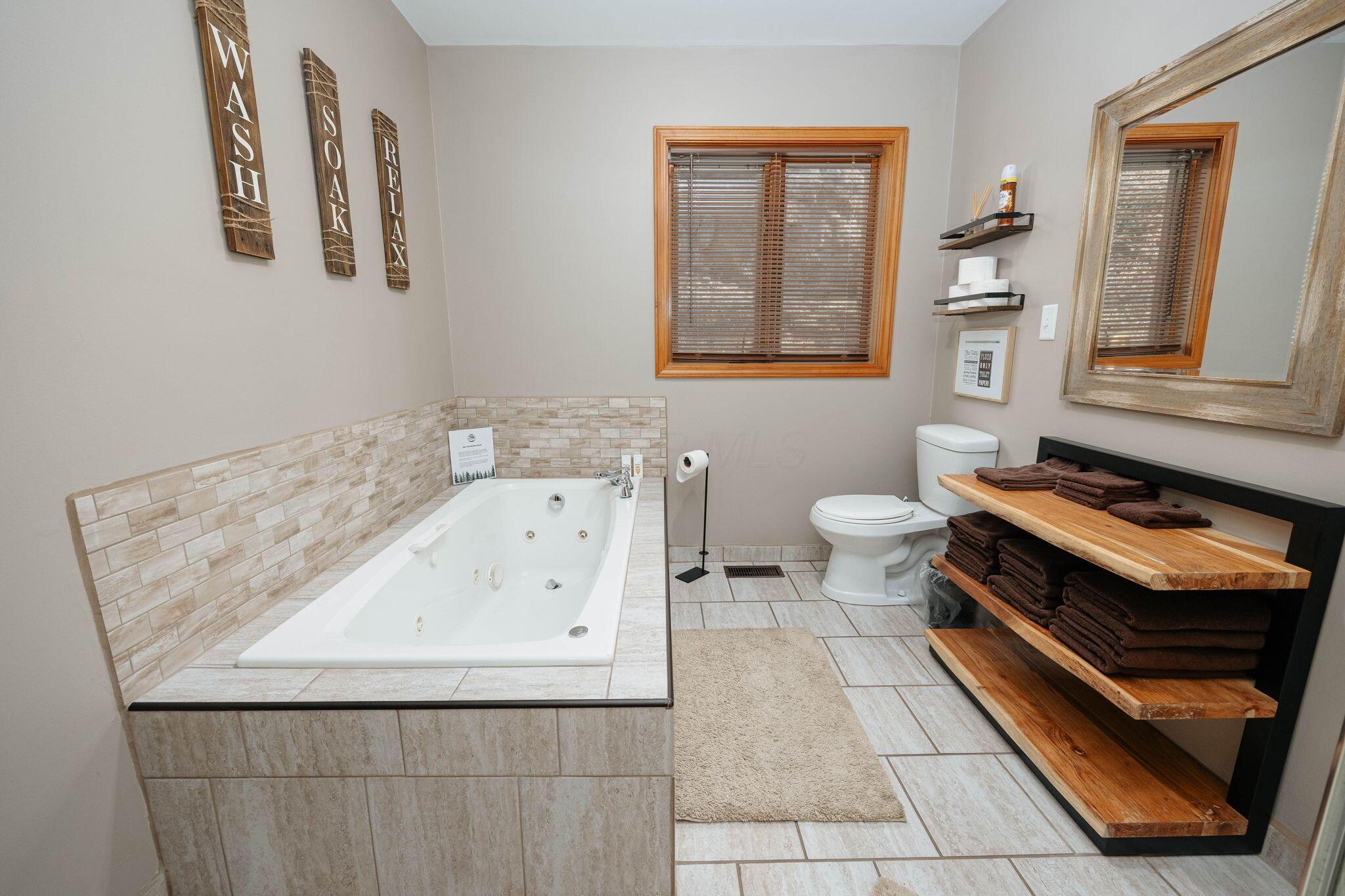 13032 E Buck Run Road, Rockbridge, Ohio image 43