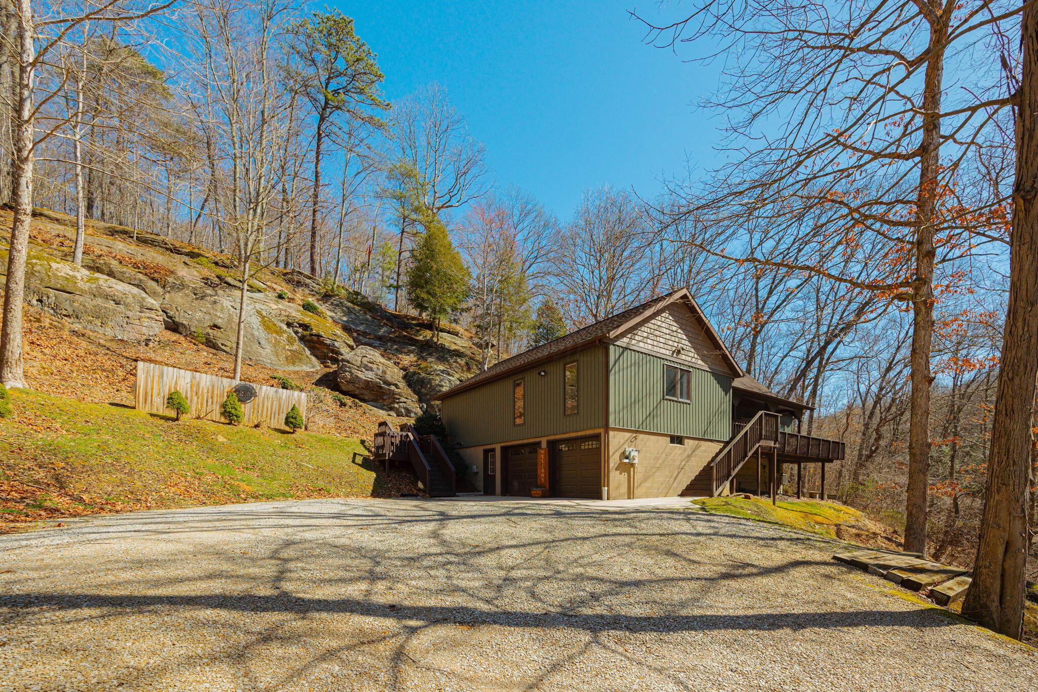 13032 E Buck Run Road, Rockbridge, Ohio image 5