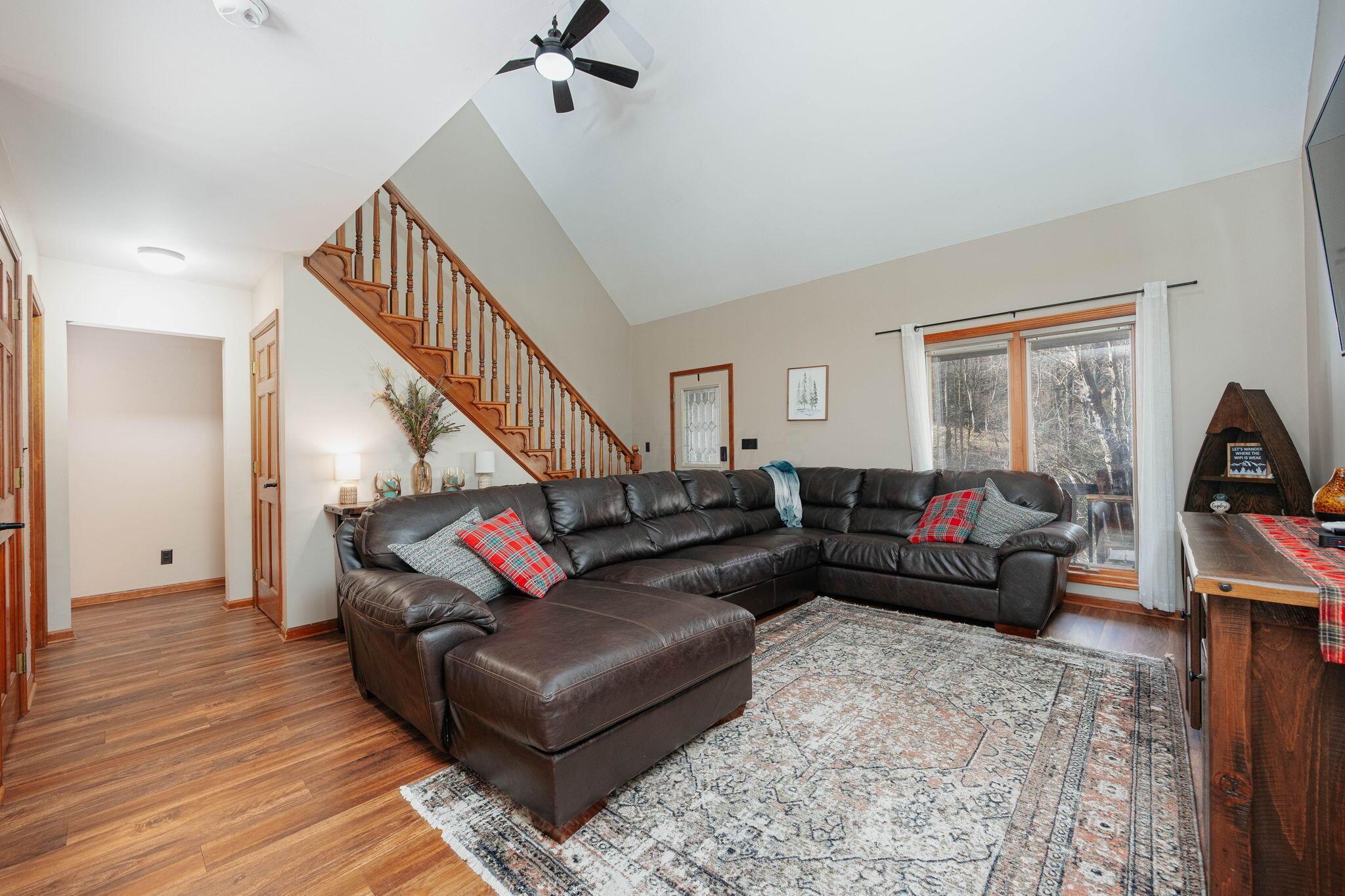 13032 E Buck Run Road, Rockbridge, Ohio image 19
