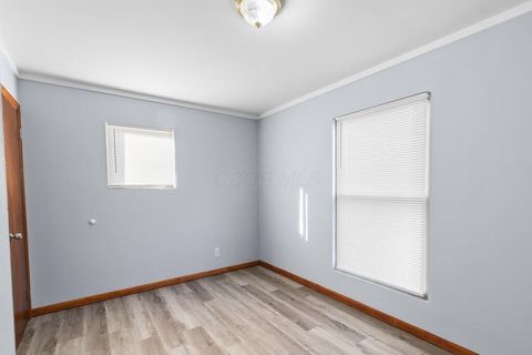Tiny photo for 2214 Grasmere Avenue, Columbus, OH 43211 (MLS # 225042078)