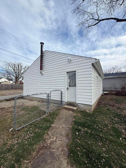 Tiny photo for 641 King Street, Lancaster, OH 43130 (MLS # 225045068)
