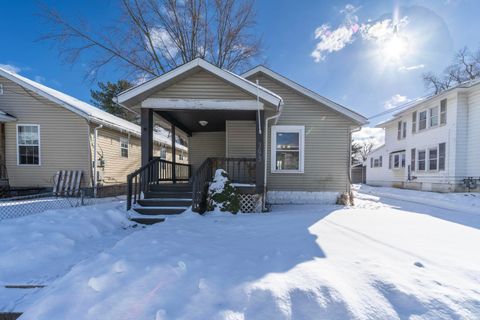 Photo of 393 E George Street, Marion, OH 43302 (MLS # 226003751)