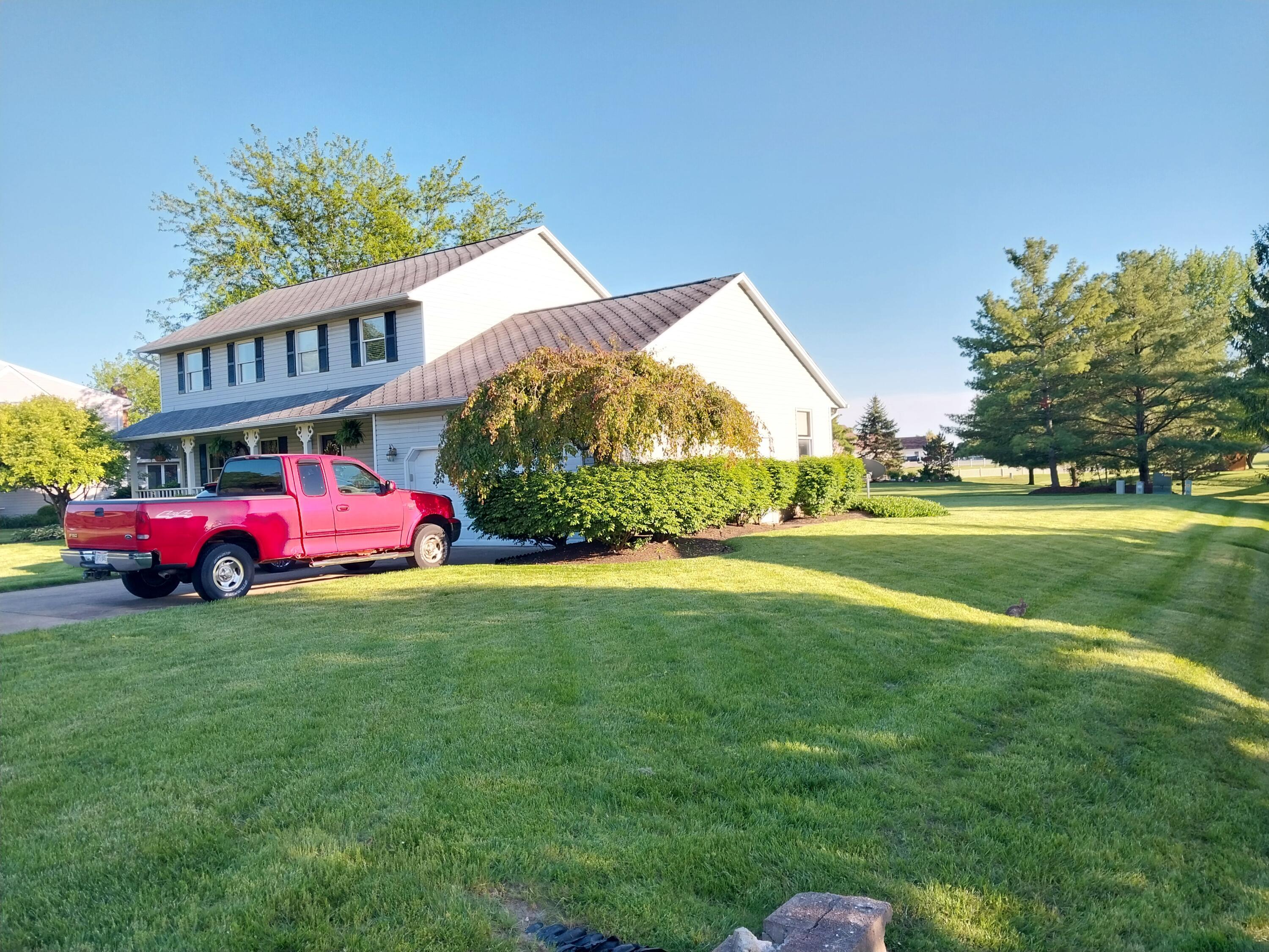 1307 Greensview Lane, Washington Court House, Ohio image 3