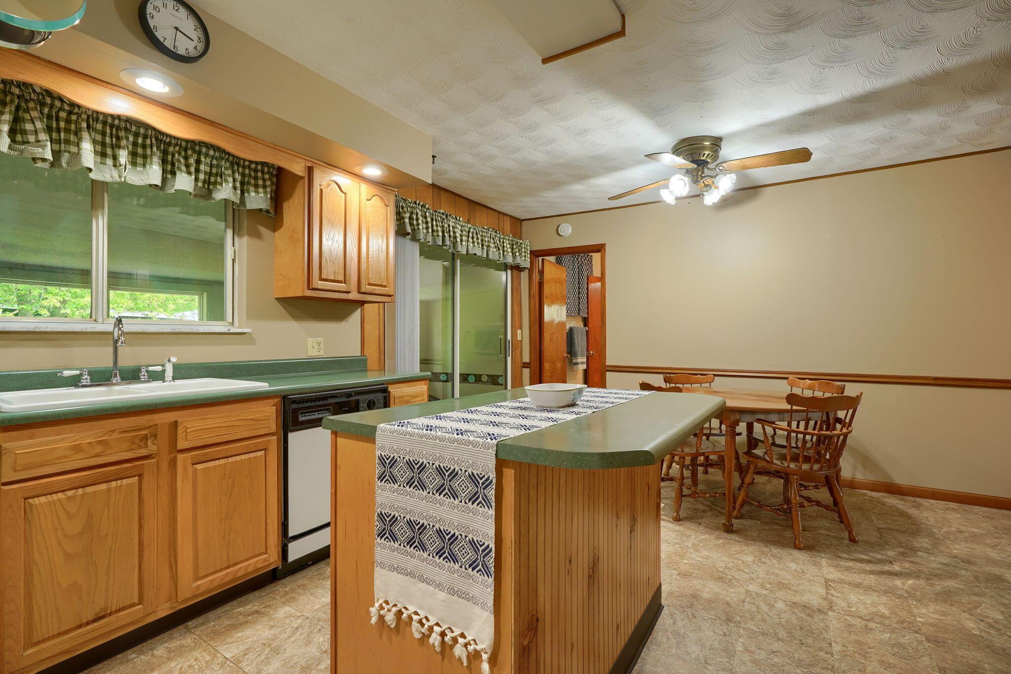 627 Russ Road, Jackson, Ohio image 18