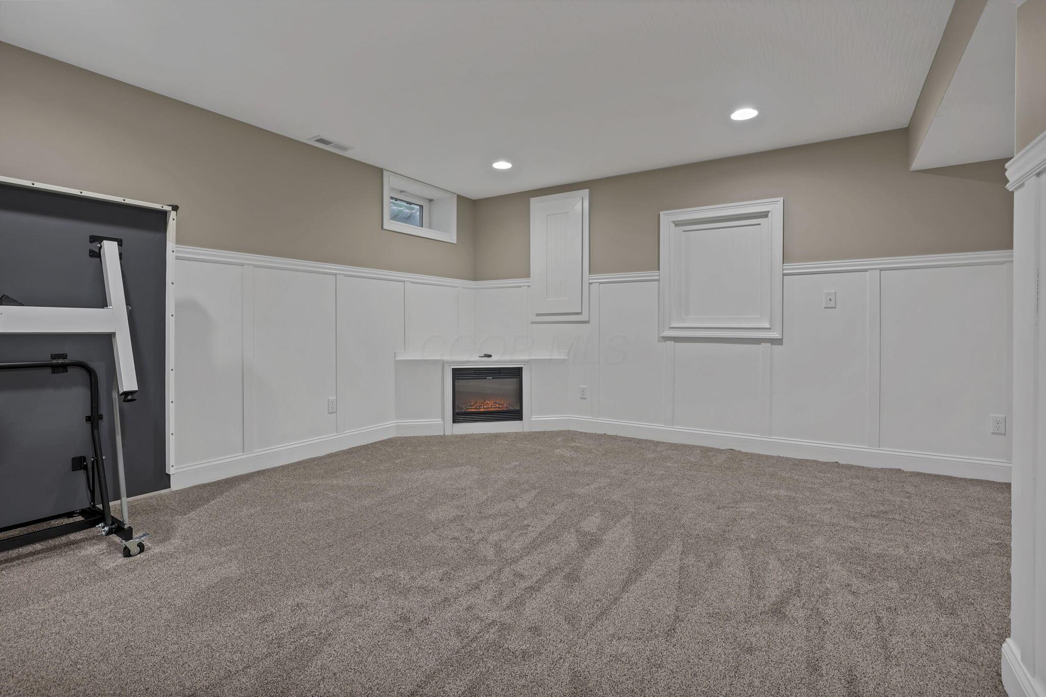 Galena, Ohio 43021, United States, 5 Bedrooms Bedrooms, ,4 BathroomsBathrooms,Residential,Coming Soon,162303