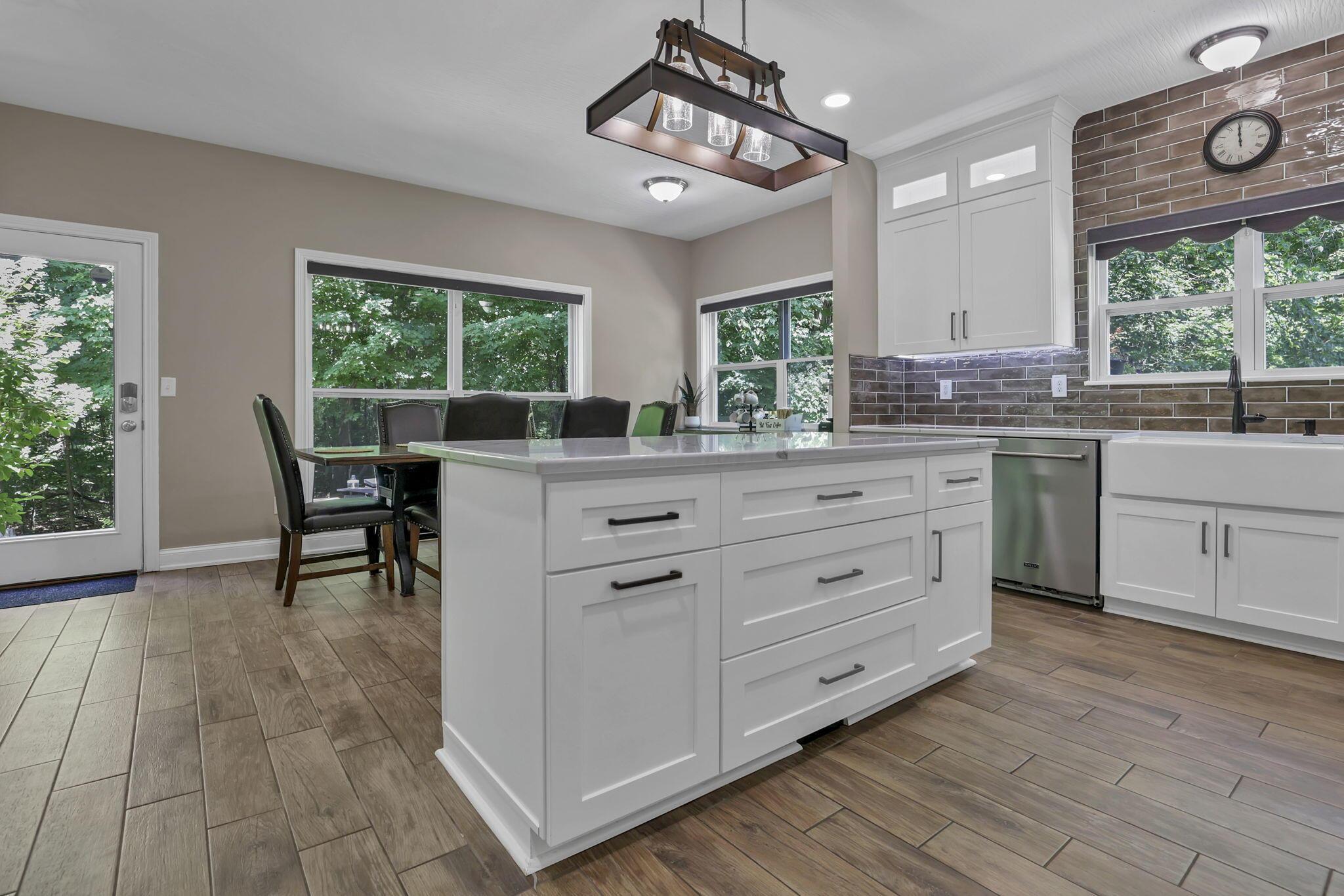 Galena, Ohio 43021, United States, 5 Bedrooms Bedrooms, ,4 BathroomsBathrooms,Residential,Coming Soon,162303